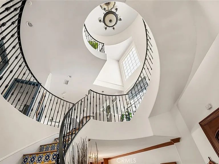6915 E Seaside Walk — Photo 31