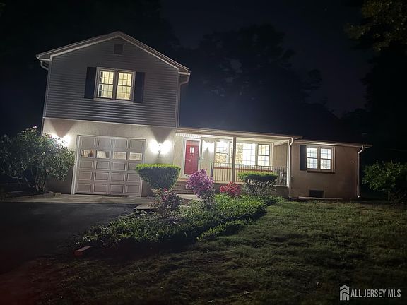 2nd image of 308 Forsgate Dr