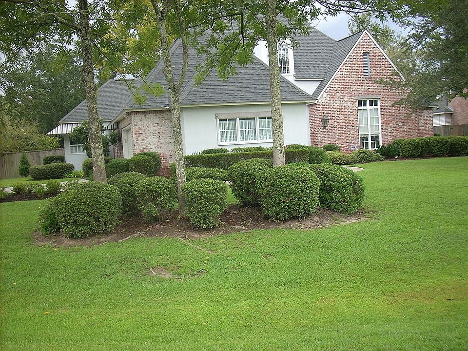 1st image of 145 Cherry Creek Dr
