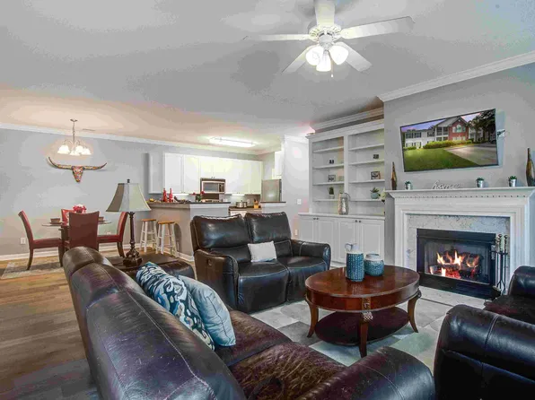 163 Golfview Ln, Summerville, SC 29485