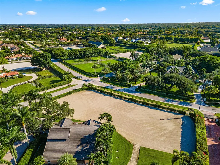 14911 Equestrian Way — Photo 36