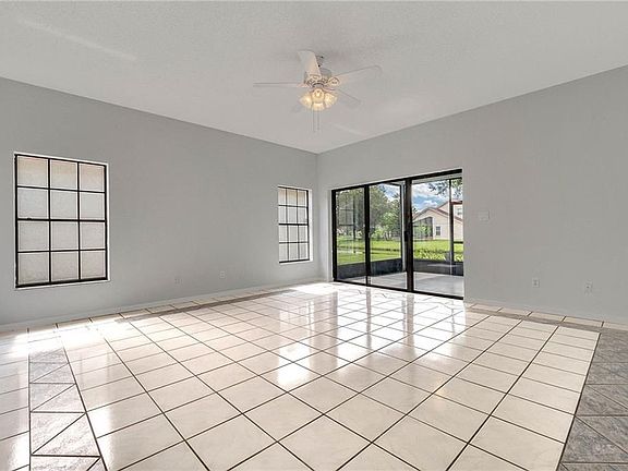 4th image of 5748 Parkview Point Dr