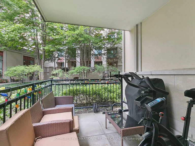 15 Rean Dr #102 — Photo 21