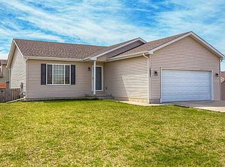 1001 13th St SE, Bondurant, IA 50035