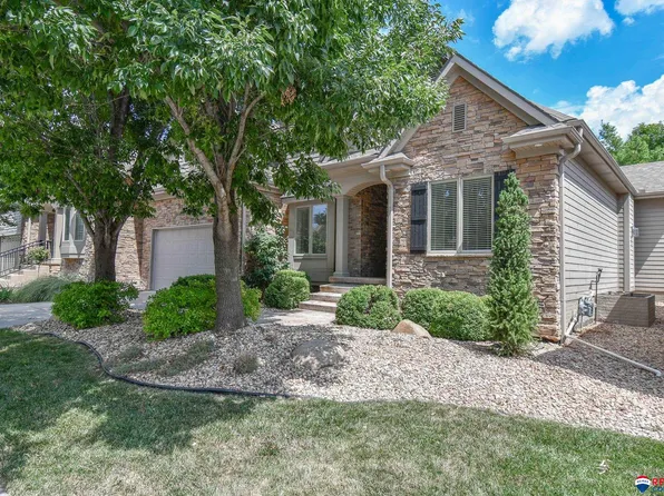 7840 Viburnum Dr, Lincoln, NE 68516
