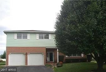 1st image of 513 Colonial Dr