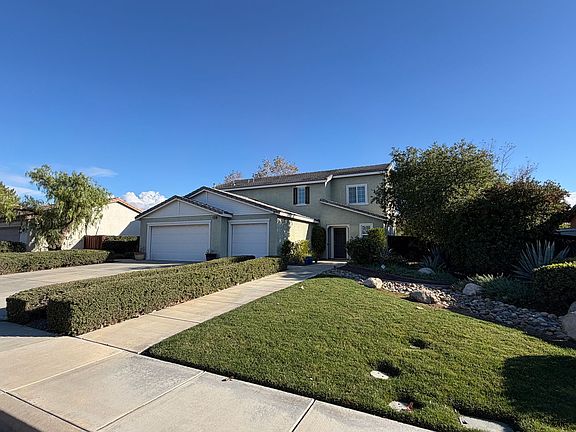 2nd image of 37836 Divot Dr