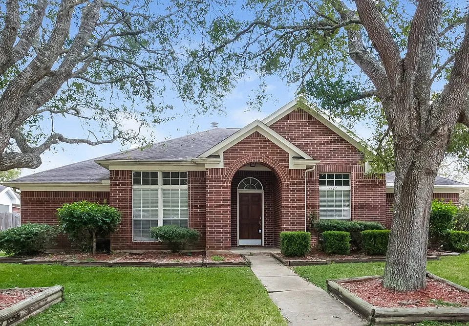 4427 W Thunderwood Cir