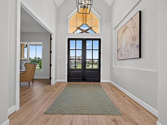3rd image of 8 Little Sorrell Ct