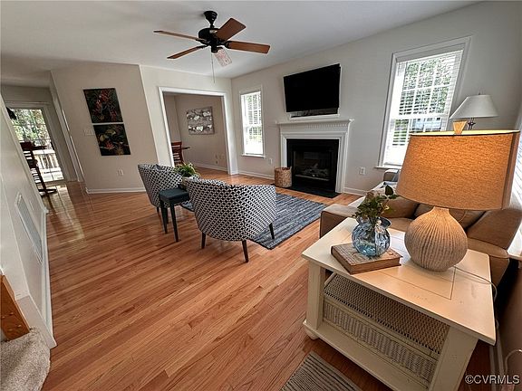 3rd image of 11441 Alder Glen Way