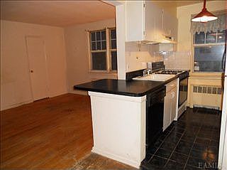 2nd image of 101 Carpenter Ave APT A10