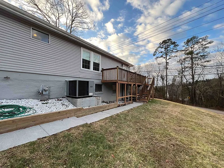 712 Canton Hollow Rd — Photo 17