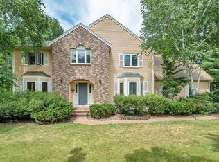 15 Preserve Dr, Nashua, NH 03064