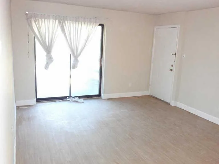 5200 Hilltop Dr #B13 — Photo 17
