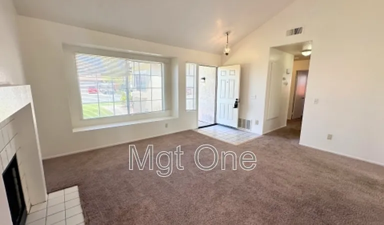 12780 Pan Am Blvd — Photo 6