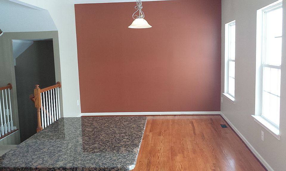 2nd image of 15 Braden Ct