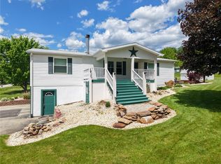 2135 1st St, Connellsville, PA 15425