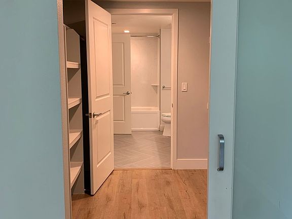 4th image of 19 9th Ave Unit 207
