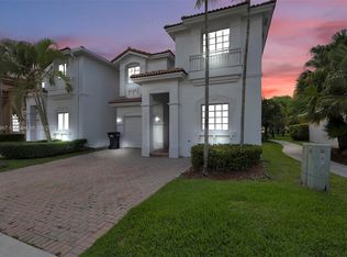 7023 NW 115th Ct, Doral, FL 33178
