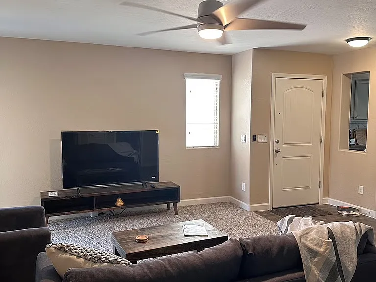 4582 E Jadeite Dr — Photo 13