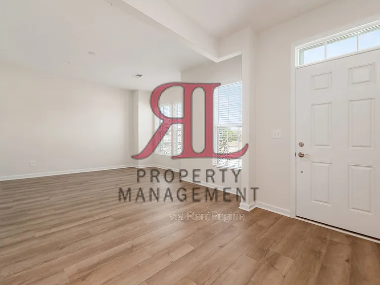 4181 McCune Ave #1 — Photo 7