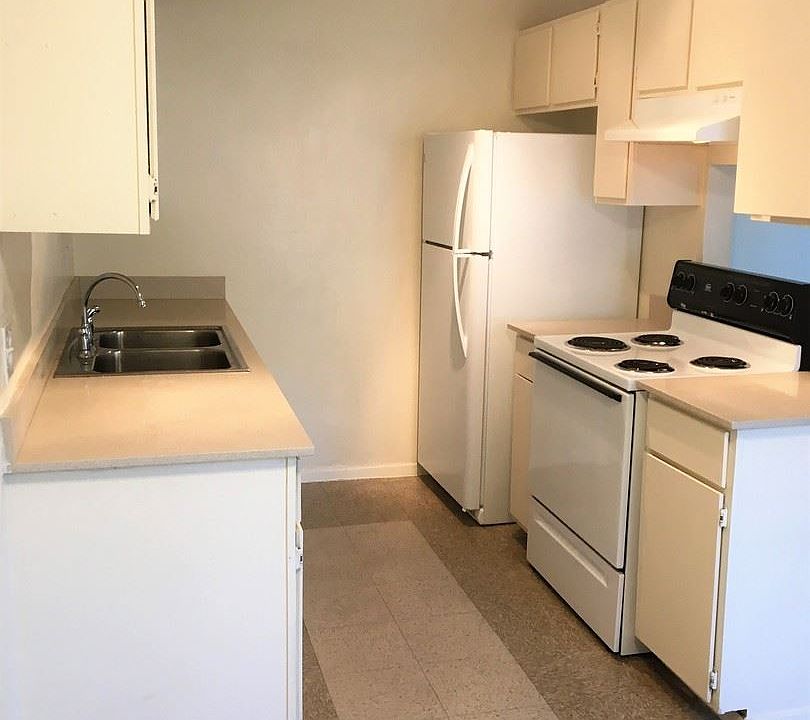 1st image of 4908-A Mendoza Dr