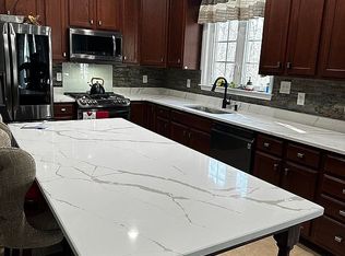 51 Maplewood Dr, Stafford, VA 22554