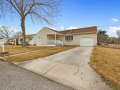 315 E Drumbed Rd, Villas, NJ, 08251