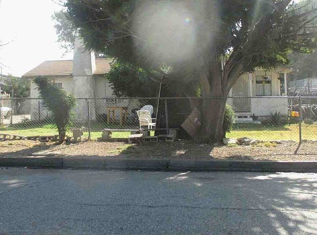 2nd image of 9507 Elm Ave