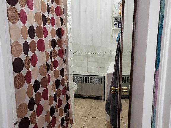 5th image of 26 Wilson St #1