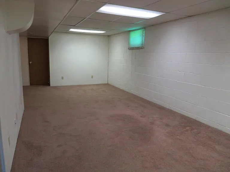 3202 Calhoun St — Photo 13
