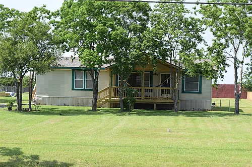 16135 Millers Landing Ln Photo 1