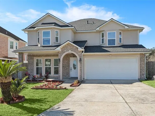 8 Lake Lynn Dr, Harvey, LA 70058