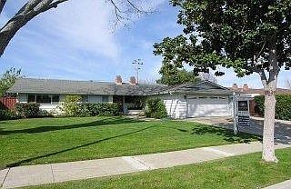 1st image of 1513 Klamath Dr
