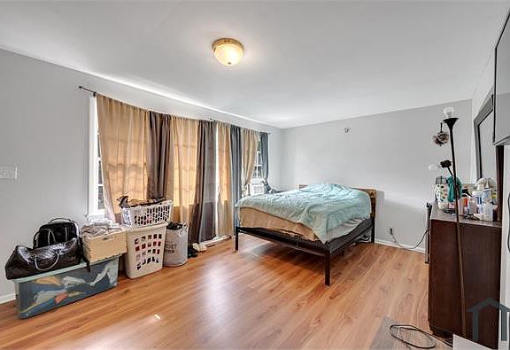 3rd image of 3230 Joseph Waller Dr