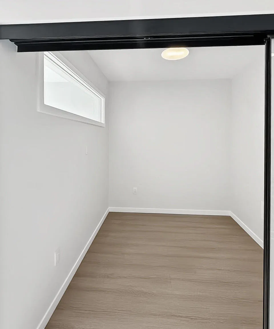 1 bed, 476 sqft, $2,200 — Photo 2