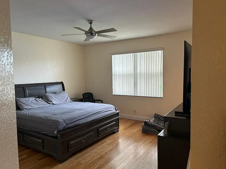 759 Gazetta Way — Photo 22