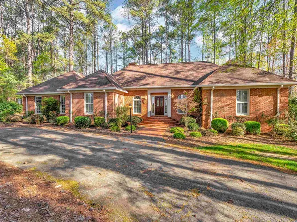 106 Carolina Club Dr, Spartanburg, SC 29306