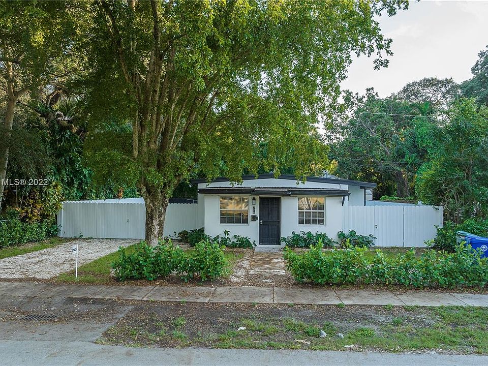 3880 Charles Ter, Miami, FL 33133 Zillow