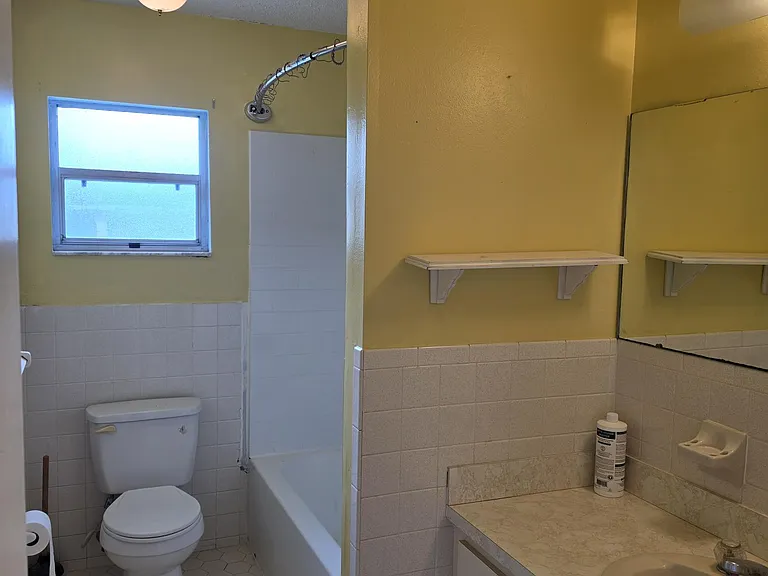 1531 Lake Clay Dr — Photo 14