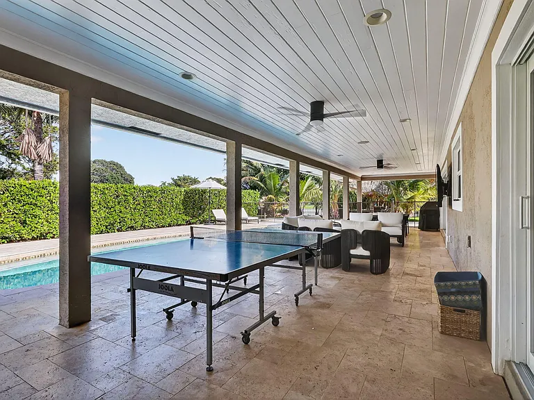 937 SW 34th Ct — Photo 33