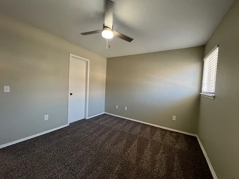 1902 Three Stars Rd — Photo 5