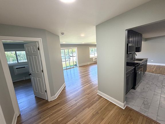 4th image of 8936 Northshore Dr #107G