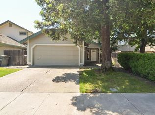 825 W Lincoln Ave, Woodland, CA
