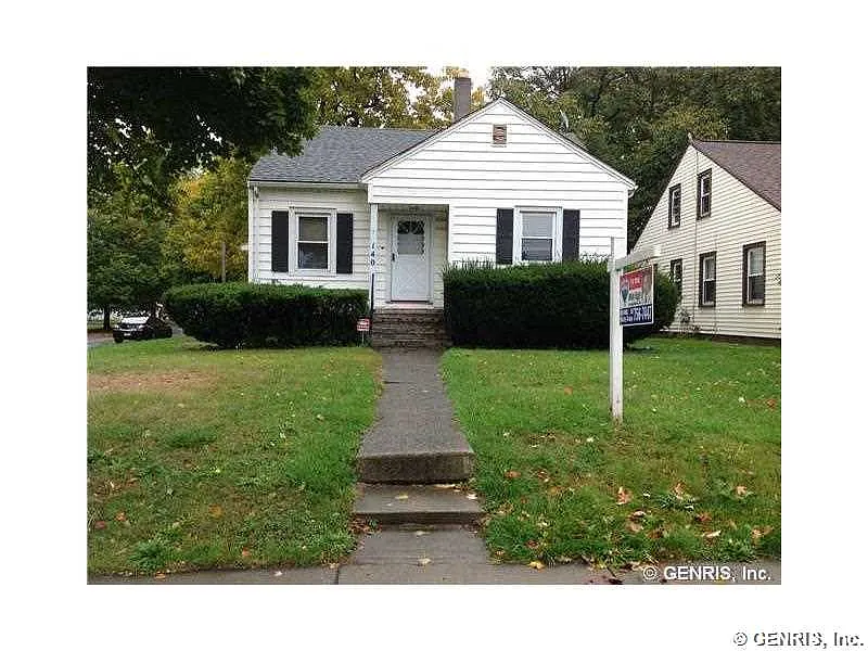 140 Bonesteel St photo 1