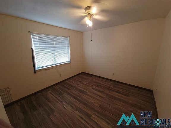 2nd image of 541 Jefferson Ave