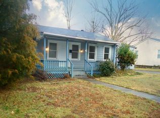 6 Raines Ave, Sandston, VA 23150