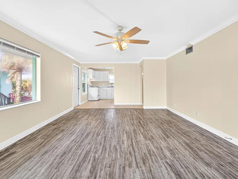 2760 Ocean Shore Blvd — Photo 6