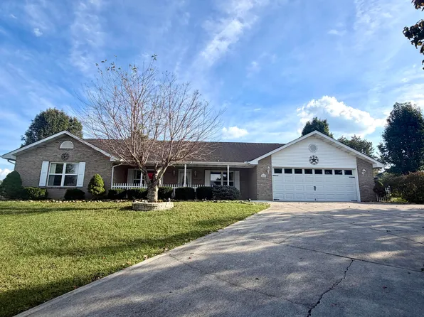 2526 Goingback Cir, Sevierville, TN 37876
