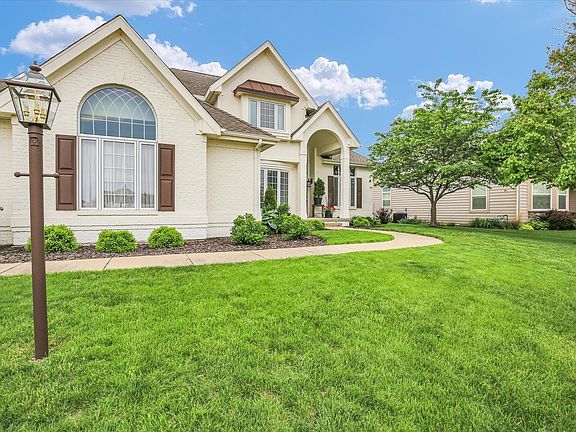 4th image of 3005 E Stone Creek Blvd